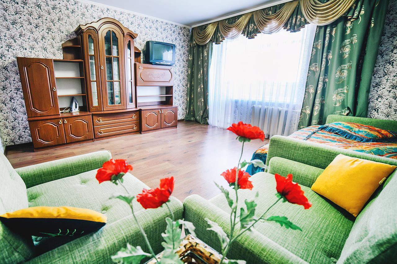 2-Bedroom On Mykolaychuka Street Вінниця Екстер'єр фото