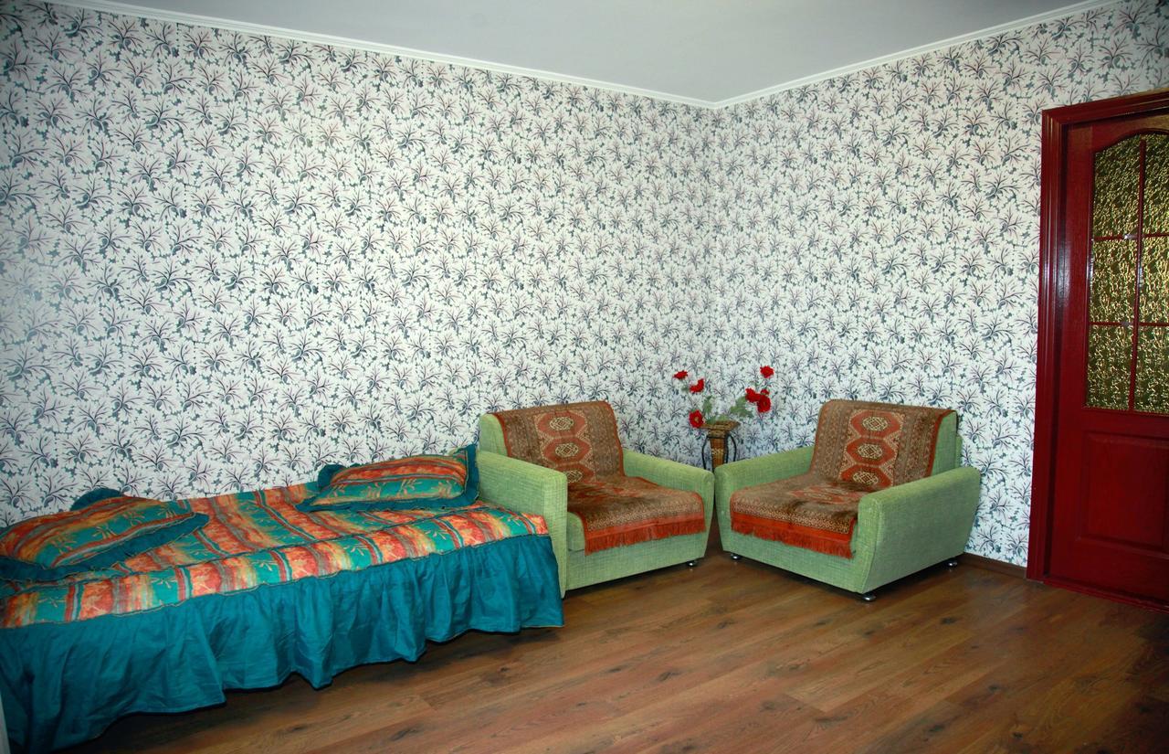 2-Bedroom On Mykolaychuka Street Вінниця Екстер'єр фото