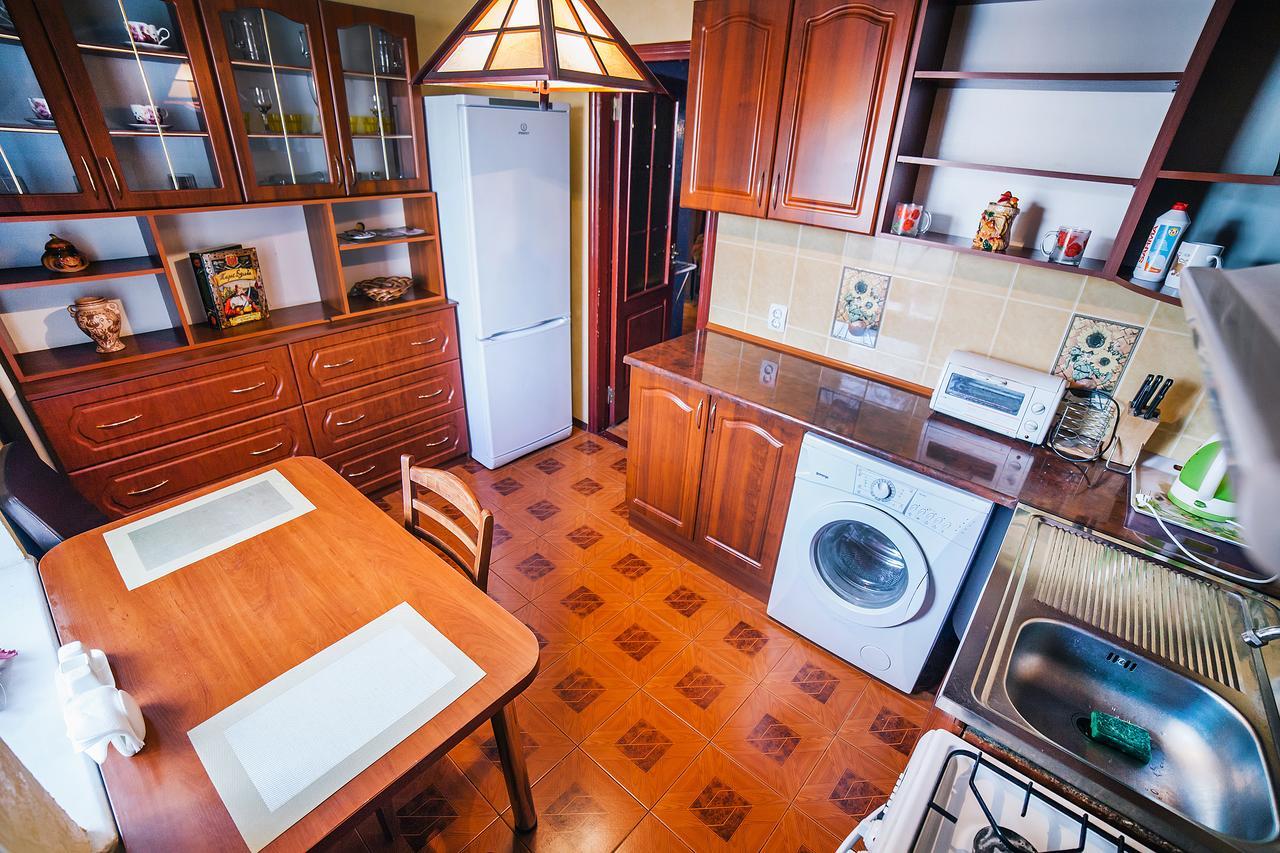 2-Bedroom On Mykolaychuka Street Вінниця Екстер'єр фото